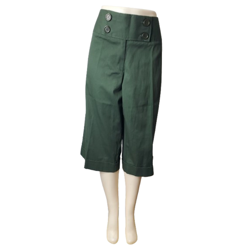 Ashley Stewart women's olive green carpri size 20W